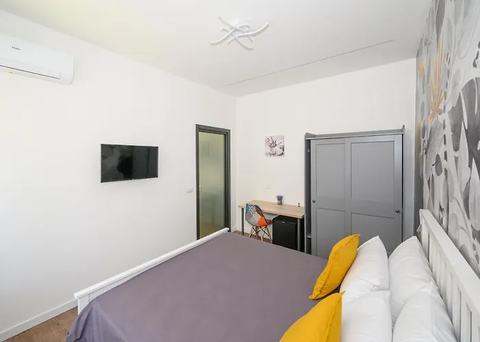 Magia לינה וארוחת בוקר 4*